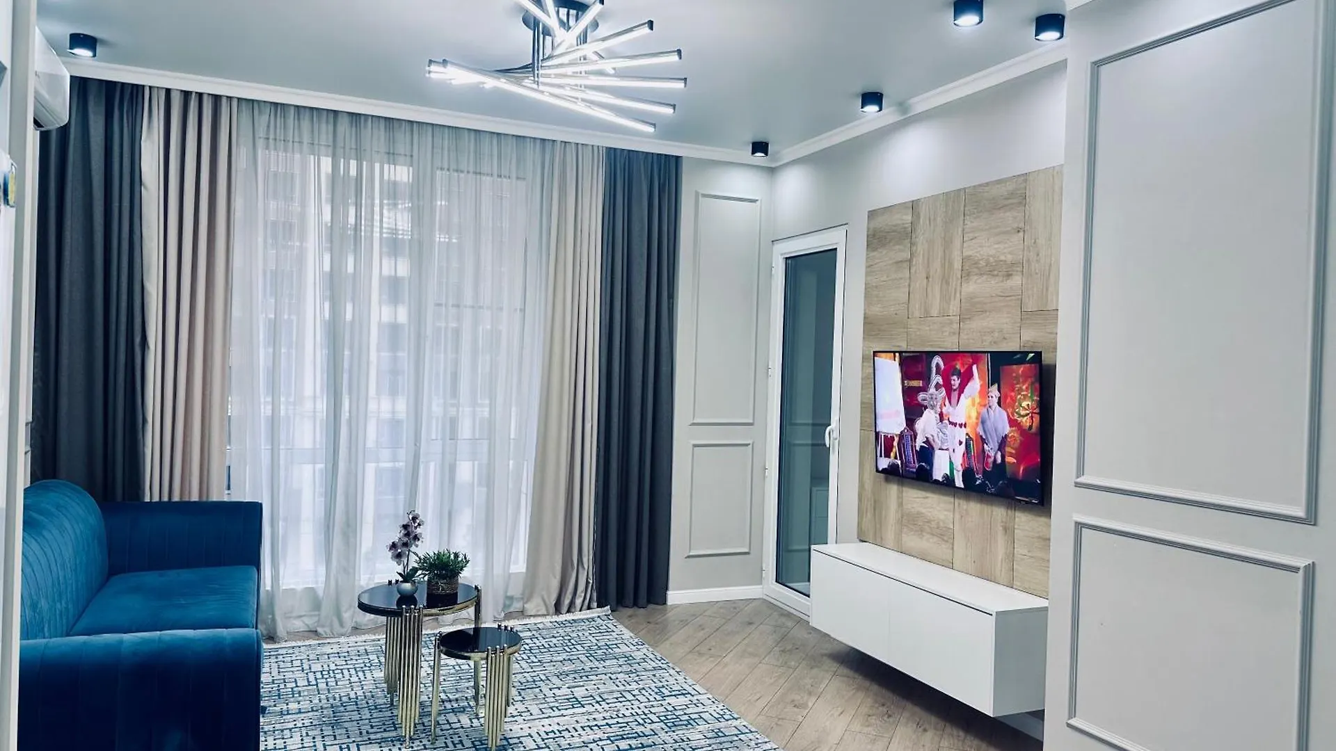 Жк4 You Двушка Район Меги Розыбакиева Almaty Apartment