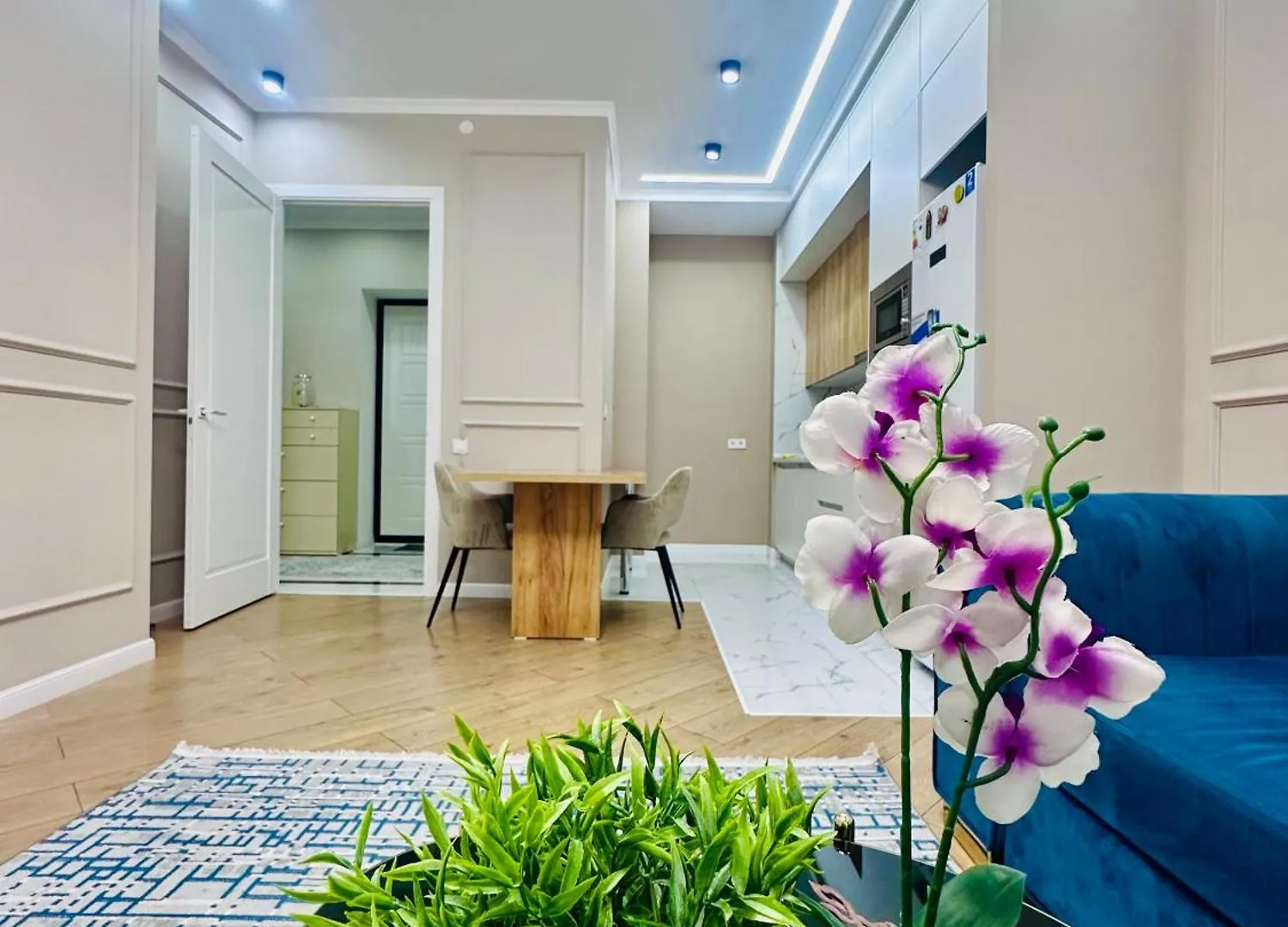 Apartment Жк4 You Двушка Район Меги Розыбакиева Almaty Kazakhstan